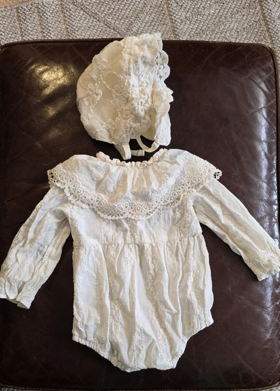 Classic Cream Lace Baby Romper with Matching Bonnet... 100 % Cotton  Size 6 Mon